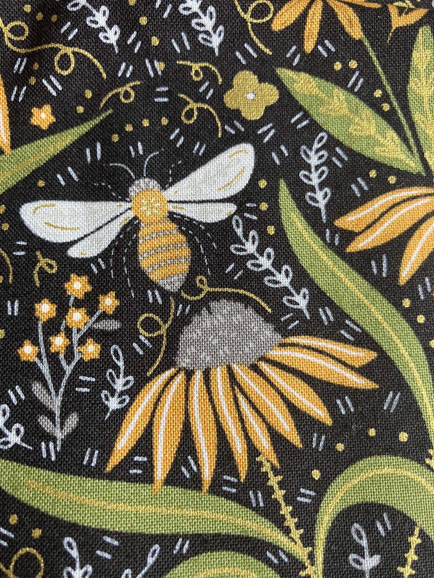 Bee Garden - Black