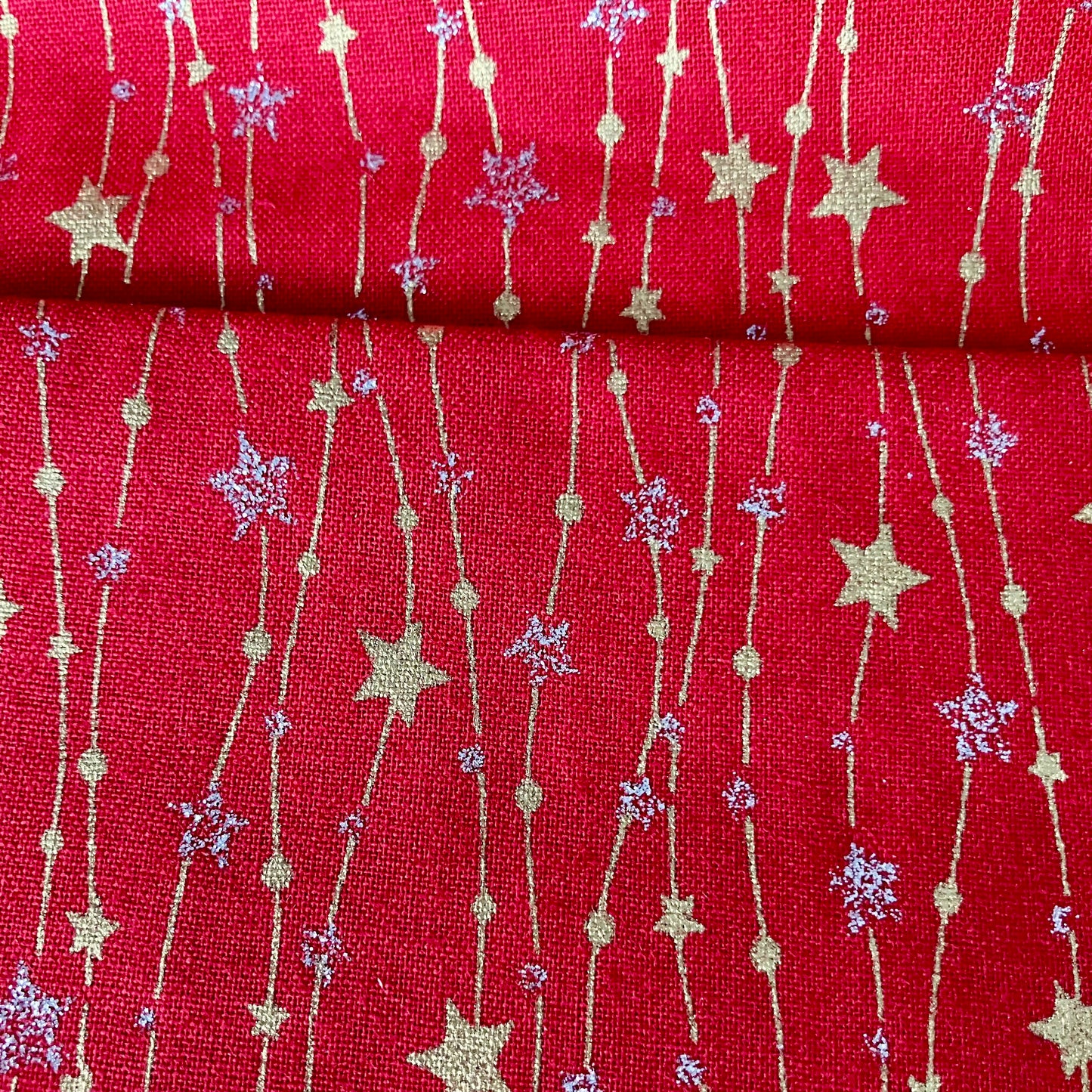 Streamers and Stars - Red