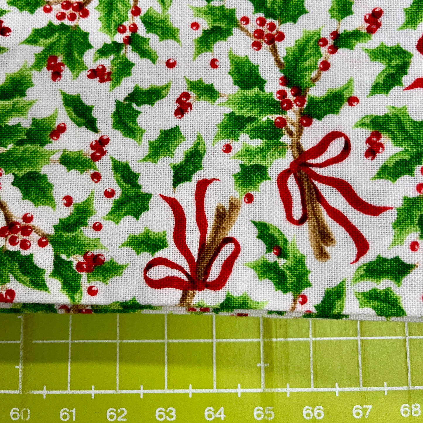 END OF BOLT 240cm - Holly Posy