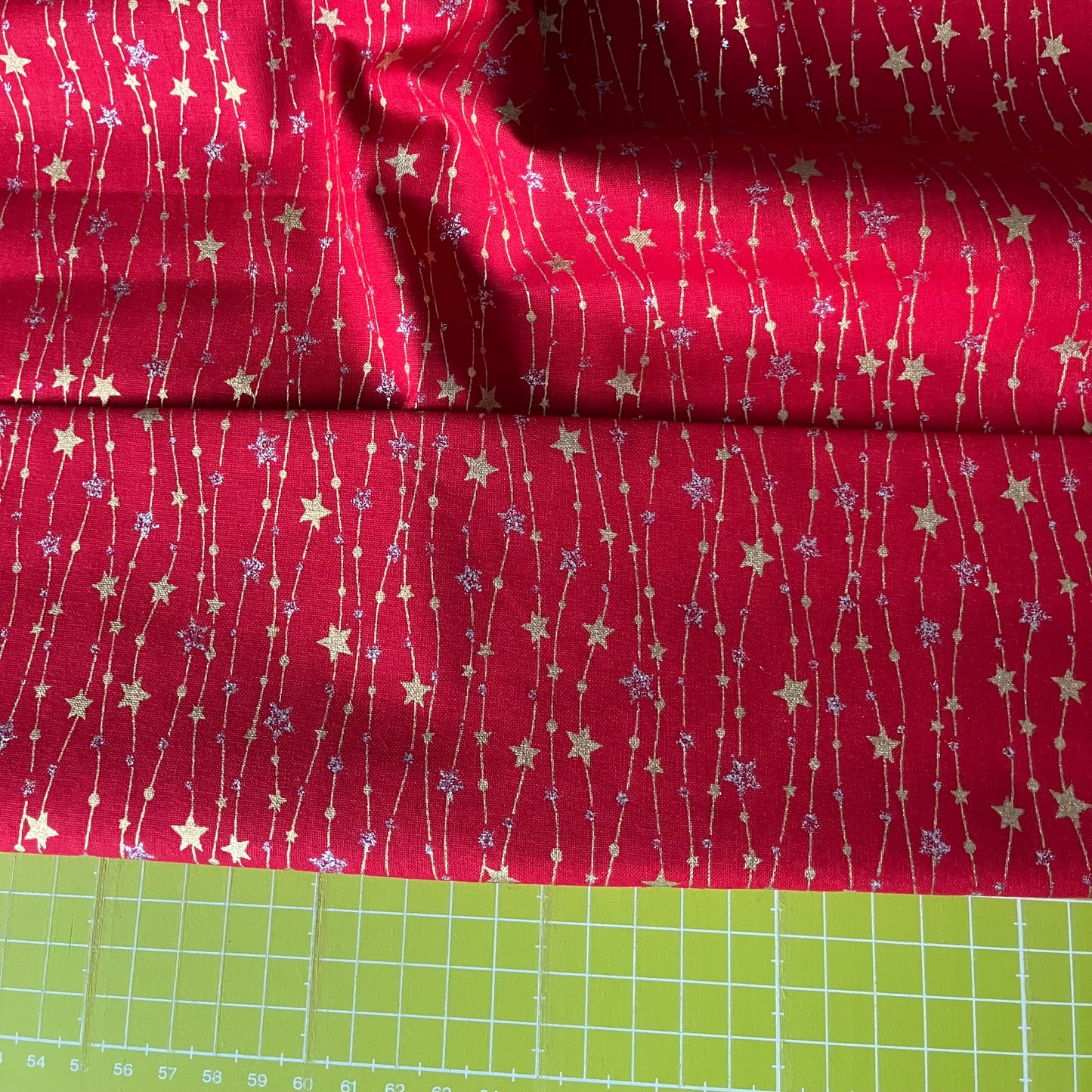 Streamers and Stars - Red