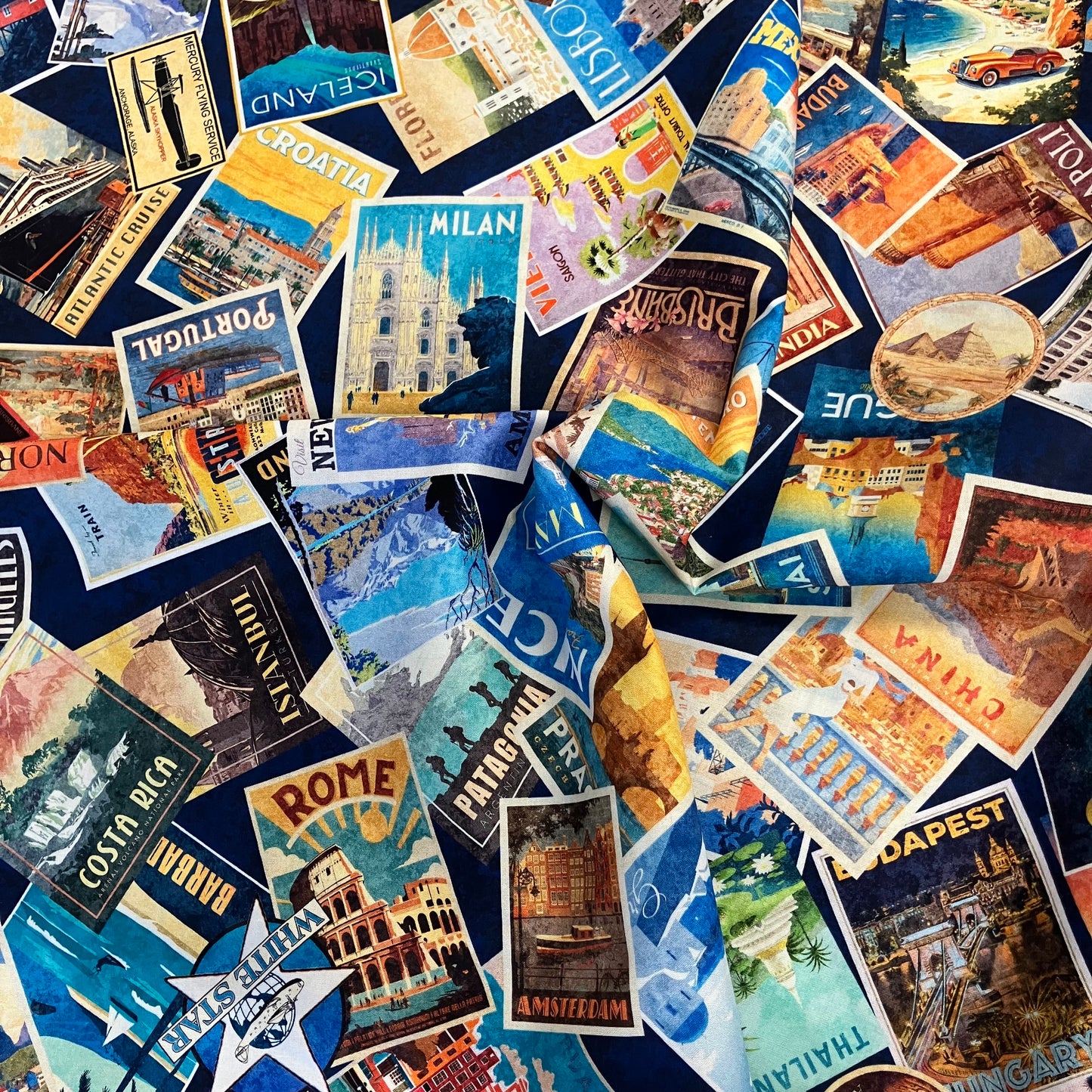 Globetrotter - Travel Posters