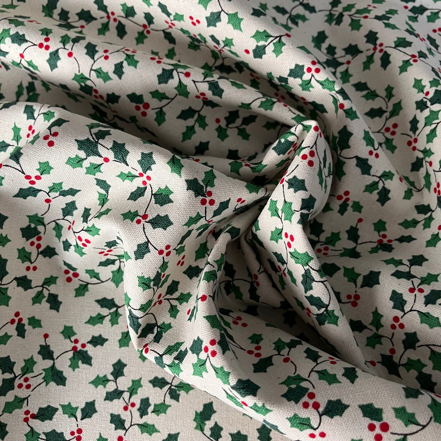 Scandi Holly