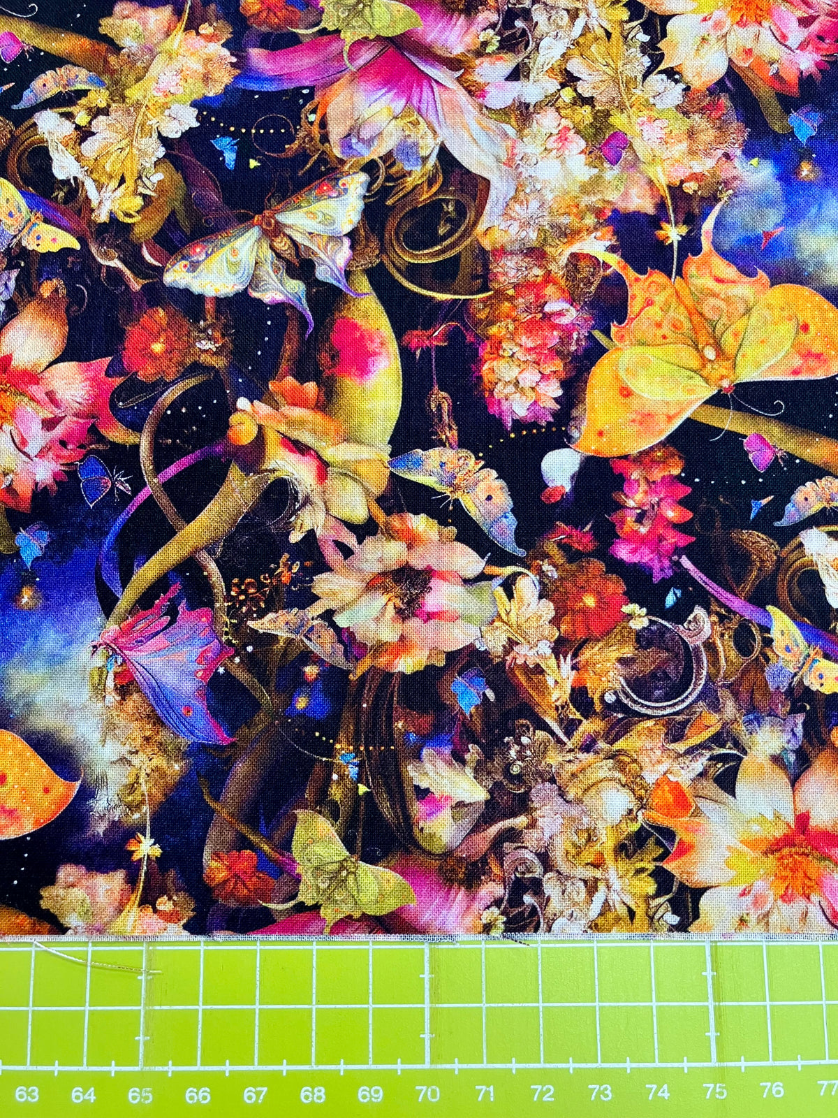 END OF BOLT - 77cm - Night Garden - Moths