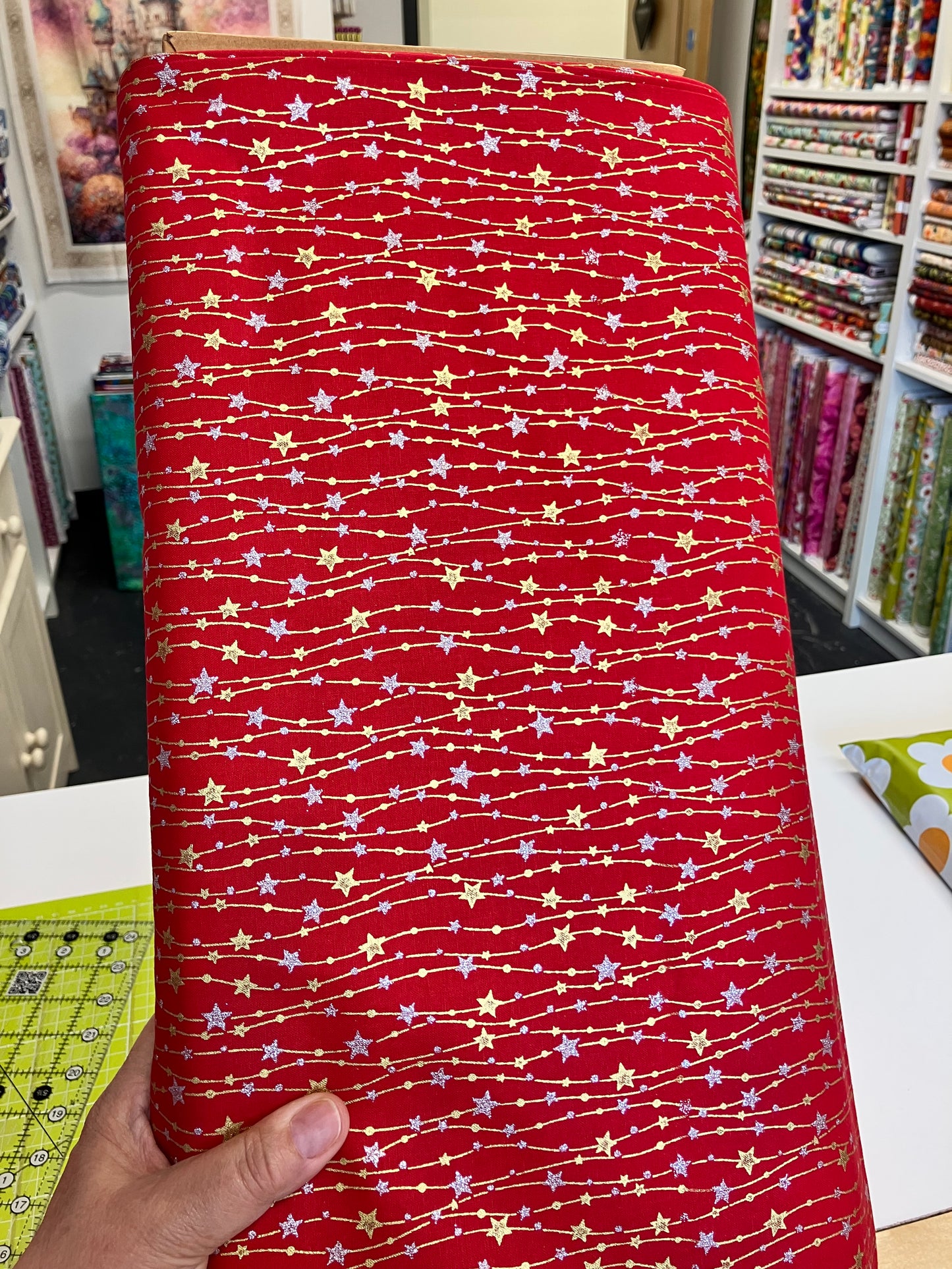 Streamers and Stars - Red