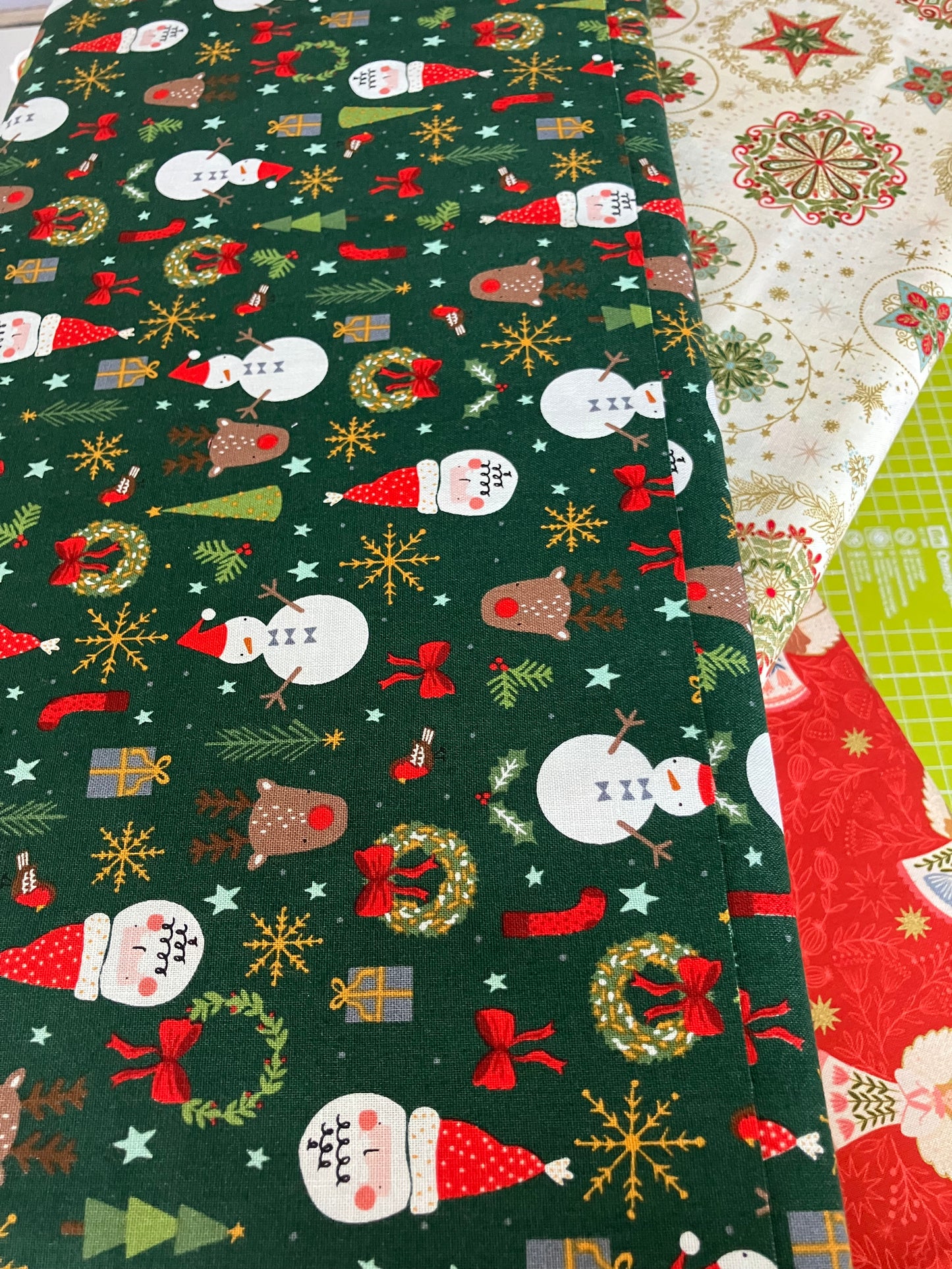 Christmas Lane - Jolly Good Time - Green