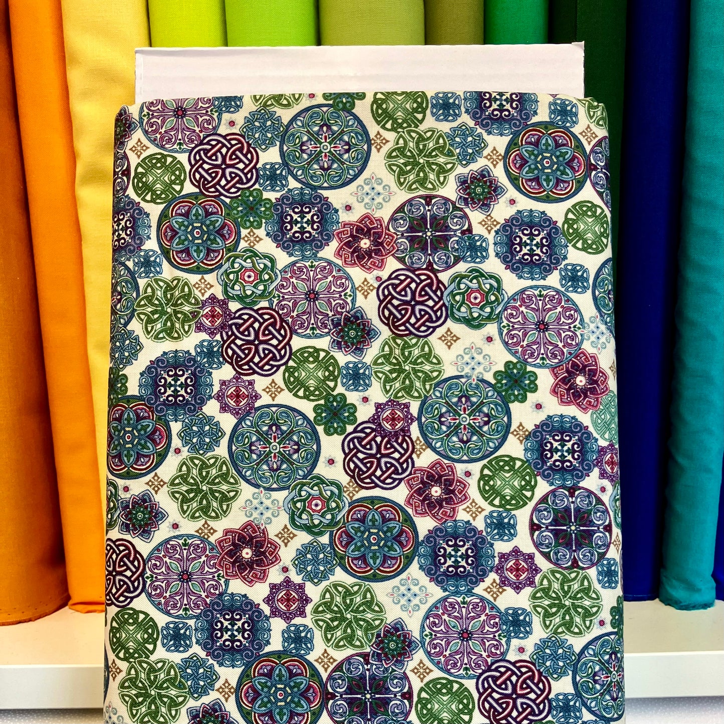 Kindred - Celtic Knot - Cream
