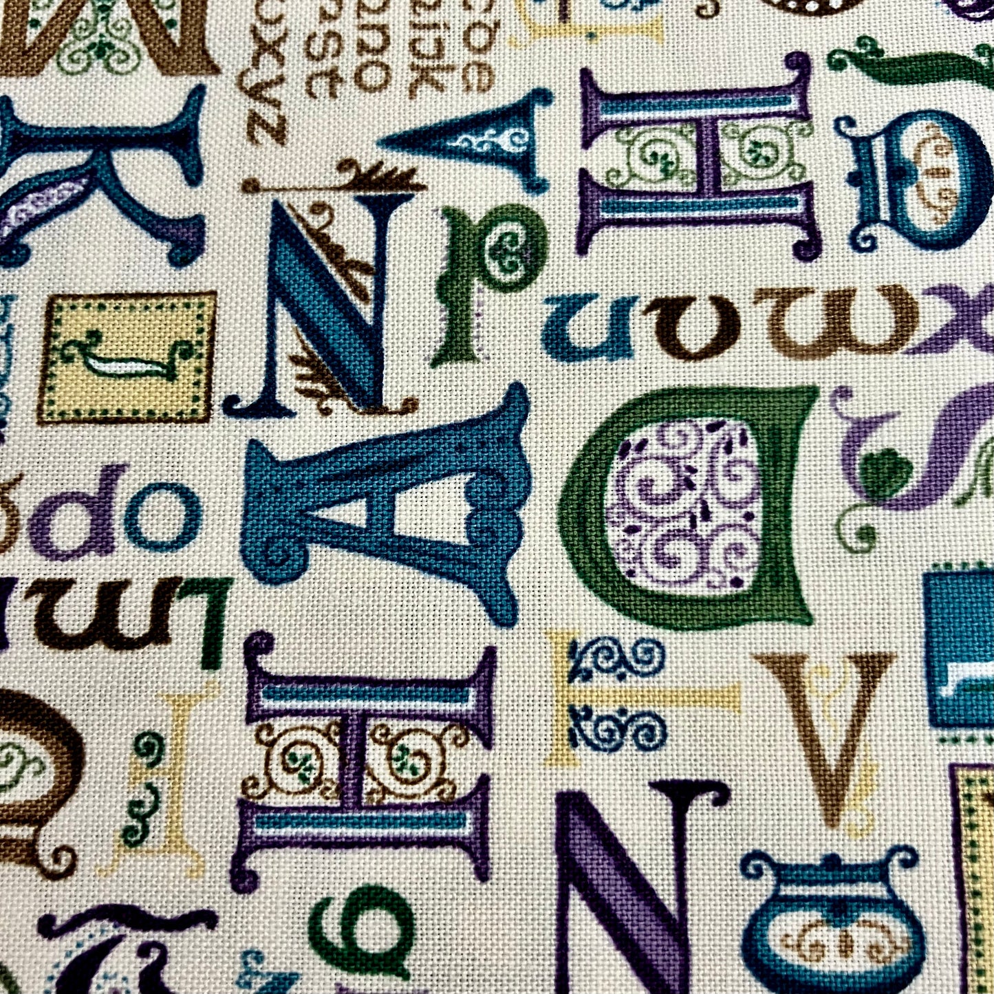 Kindred - Script - Cream