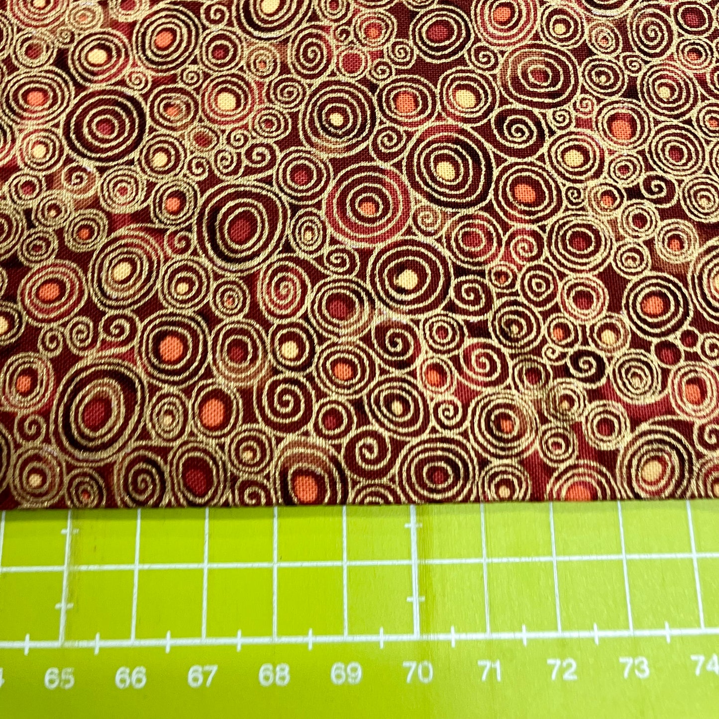 Golden - Scroll - Brown