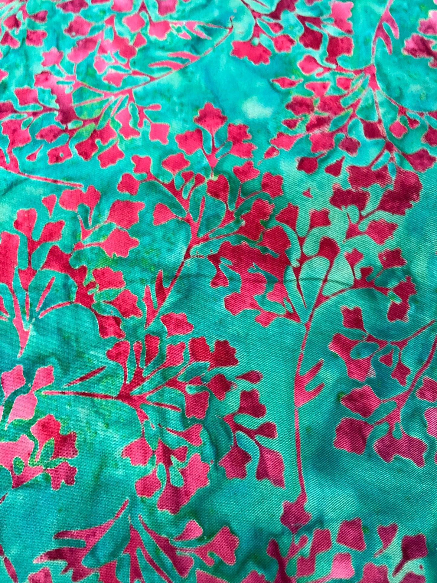 Raspberry Spray - Batik